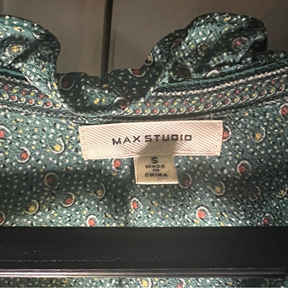 Max Studio | green country maxi dress with folky florals, size small - Picture 6 of 12